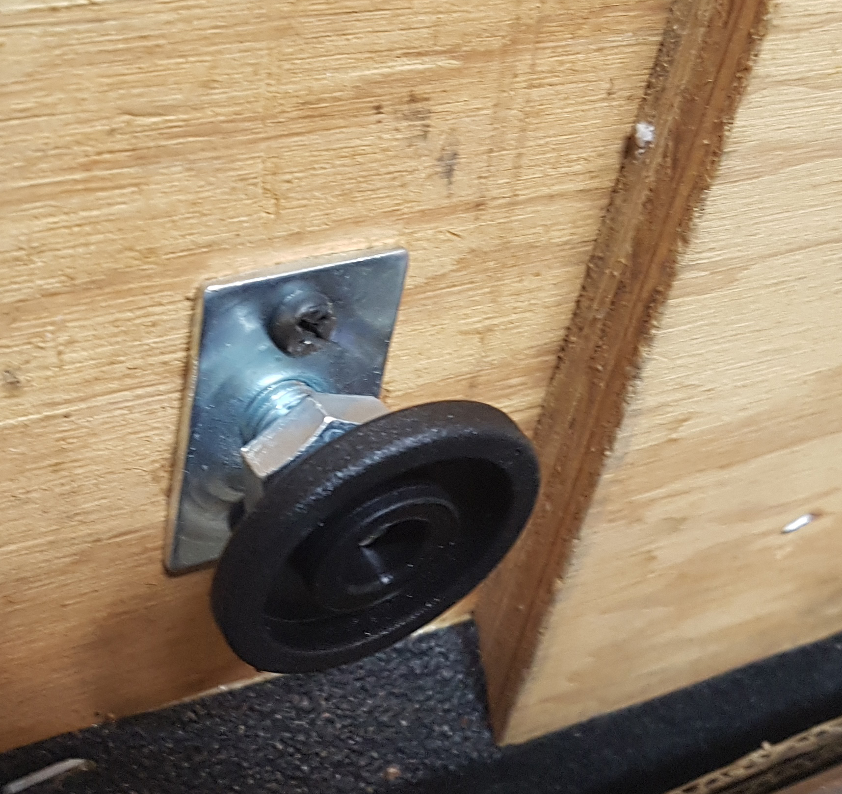 4x Stellfuß für Löwen Dart SM92 SM94 HB8 HB9 usw.